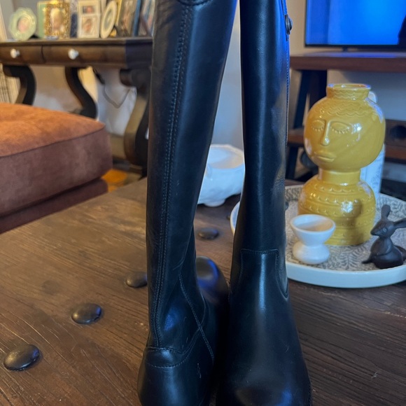 New Frye boots. Never used. - Picture 5 of 7